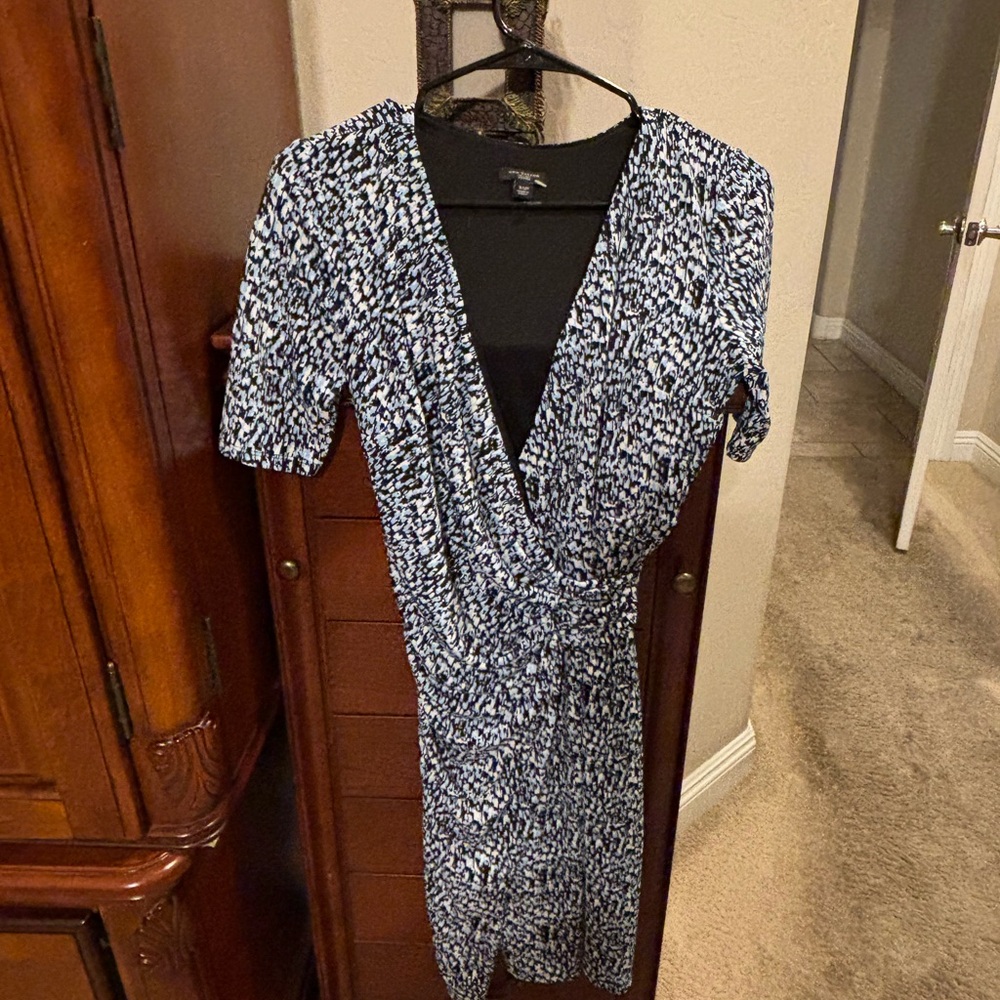 Ann Taylor Blue and White Printed Wrap-Style Dress